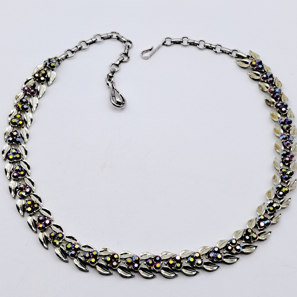 Vintage Coro Red Aurora Borealis Collar Necklace - Picture 6 of 7